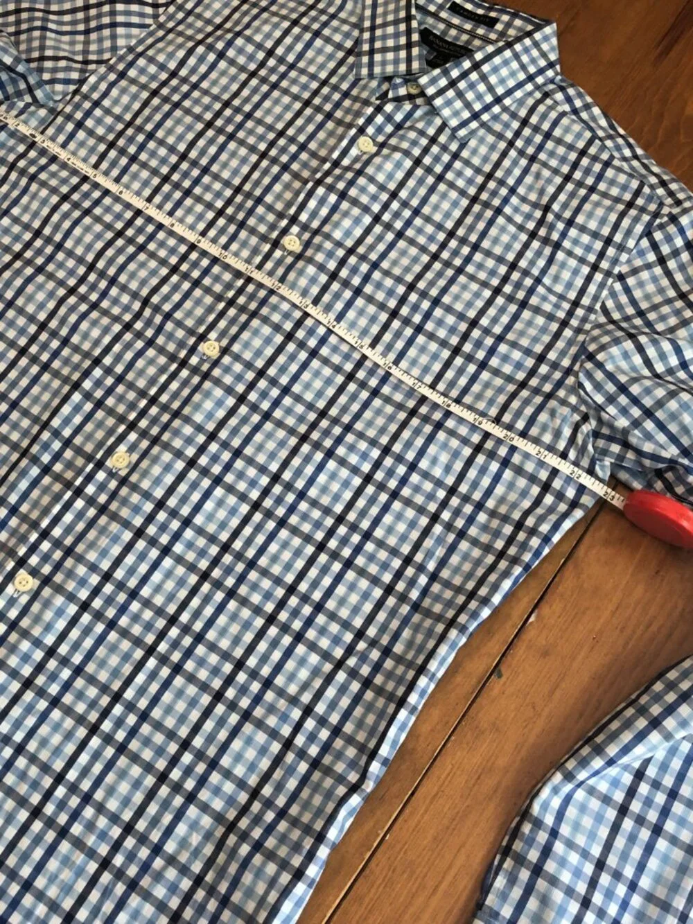 Banana Republic Camden Fit Size Large Plaid 120s Supima Cotton Button Down